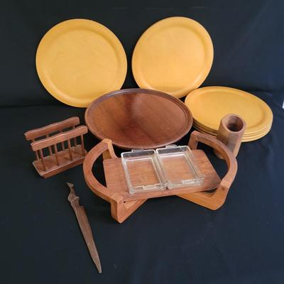 Wooden Kitchen Accessories incl. Tray by Lunning Inc. (K-DW)