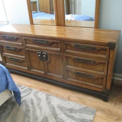 Wooden Dresser With Sweater Drawers