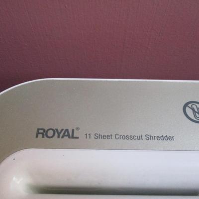 Royal 11 Sheet Crosscut Shredder