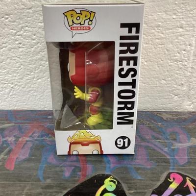 Funko pop DC super heroes 91 fire storm
