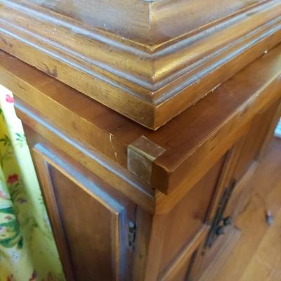 Vintage Heritage Stacking Display Cabinet (LR-BBL)