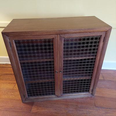 Wire Front Cabinet (LR-BBL)