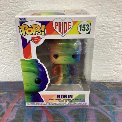 Funko pops pride 153 Robin