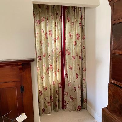 Floral Queen Duvet Set w/ Eight Drapes (UB3-KW)