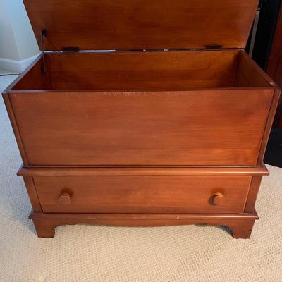 Cedar Blanket Chest with Drawer by Continental Furniture Co. (UB3-KW)