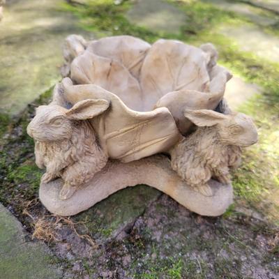 Rabbit Yard Art (BY-DW)