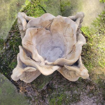 Rabbit Yard Art (BY-DW)