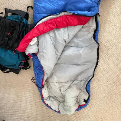 Coleman Sleeping Bag & Backpack (UB3-SS)