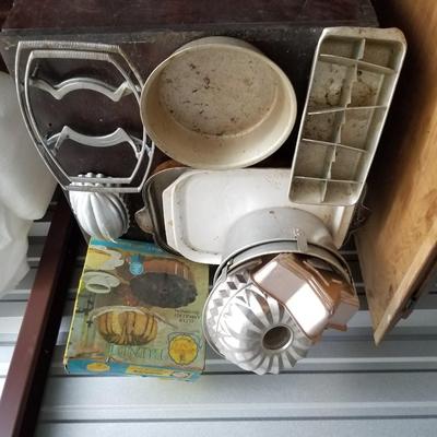 Vintage Bakeware