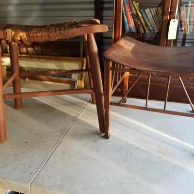 2 Wood Seats