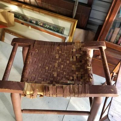 2 Wood Seats