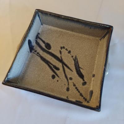 Stone Soldier Pottery Serving Dish & More (LR-BBL)