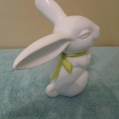 Rosenthal Classic Laughing White Rabbit Bunny Figurine