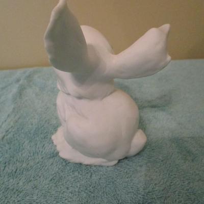 Kaiser Laughing Bunny Rabbit #554 Porcelain Figurine 5