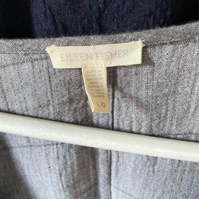 Cardigans and Business Tops Size Large (UB3-SS)