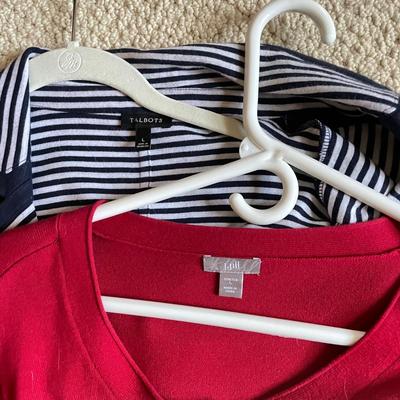 Cardigans and Business Tops Size Large (UB3-SS)