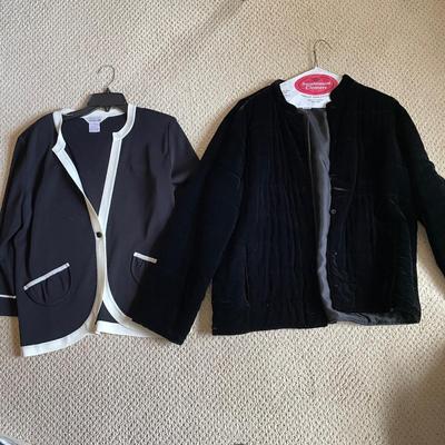 Cardigans and Business Tops Size Large (UB3-SS)