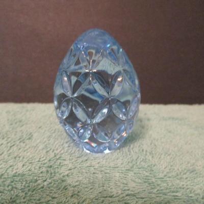 Signed Waterford Crystal Egg 12-25-97