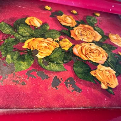 Roses Metal TV tray