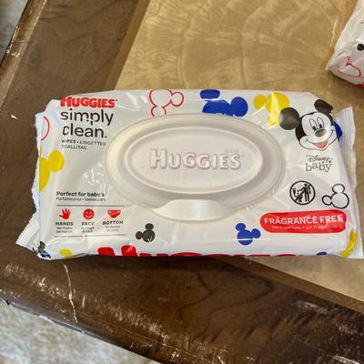 Box of Babie whipes
