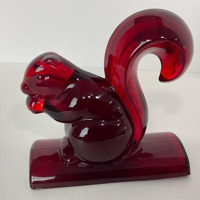 -51- NEW MARTINSVILLE | Ruby Red Squirrel Bookend