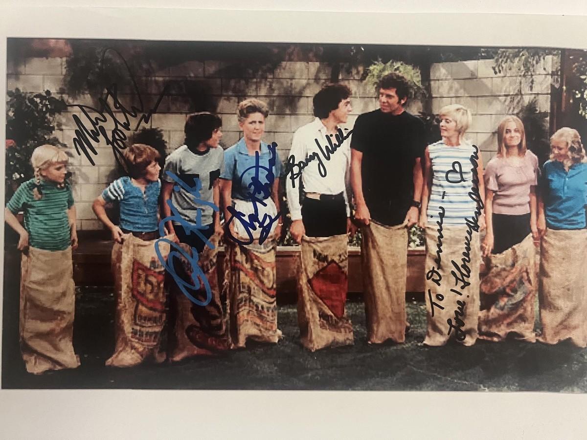 THE BRADY BUNCH signed autographed photo COA Hologram