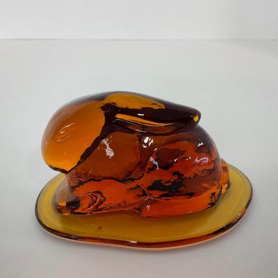 -67- VIKING | Mid Century Amber Crouching Rabbit