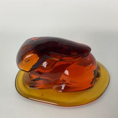 -67- VIKING | Mid Century Amber Crouching Rabbit