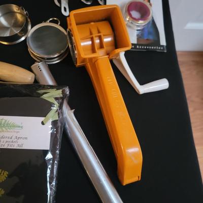 Kitchen Accessories (K-DW)