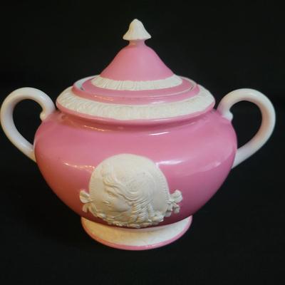 Wedgwood Teacups and Mustershutz Tea Set (K-DW)