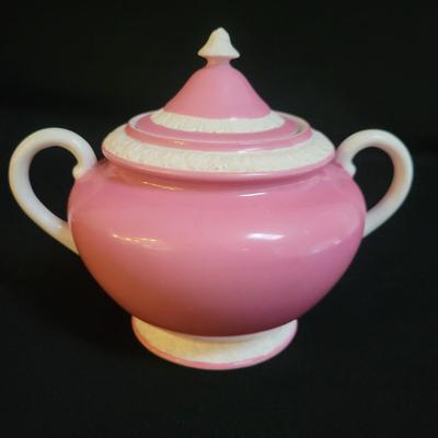 Wedgwood Teacups and Mustershutz Tea Set (K-DW)
