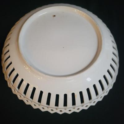 Porcelain Lattice Bowl and Plates (K-DW)