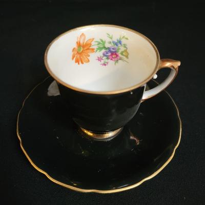 Baronet Bohemia Czech Demitasse Teacups and Saucers Flowers Trim Gold (K-DW)