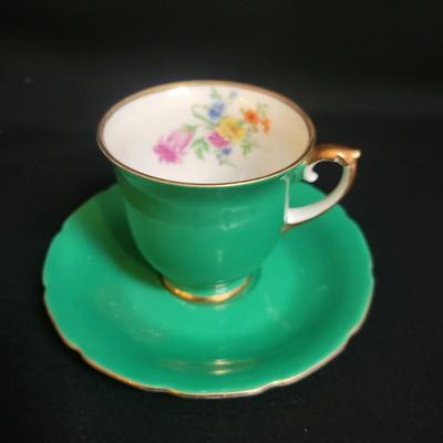 Baronet Bohemia Czech Demitasse Teacups and Saucers Flowers Trim Gold (K-DW)