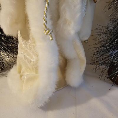 Decorative Santas & Trees  (L-JS)