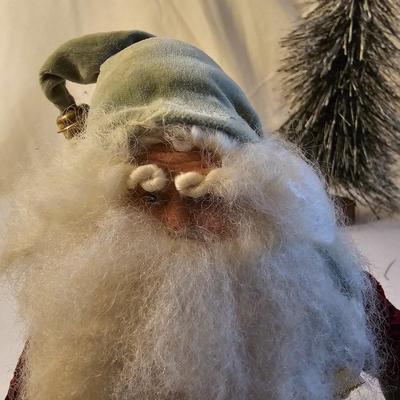 Decorative Santas & Trees  (L-JS)