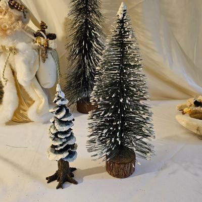 Decorative Santas & Trees  (L-JS)