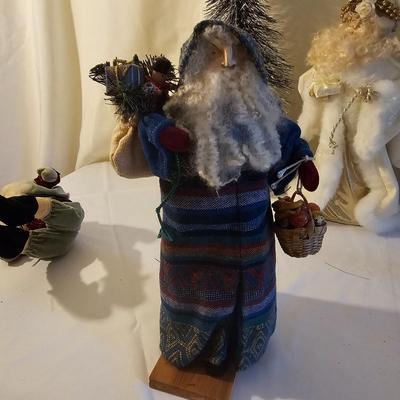 Decorative Santas & Trees  (L-JS)