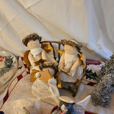 Christmas Decor, Ribbons, Bags & Tags  (L-JS)