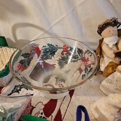 Christmas Decor, Ribbons, Bags & Tags  (L-JS)