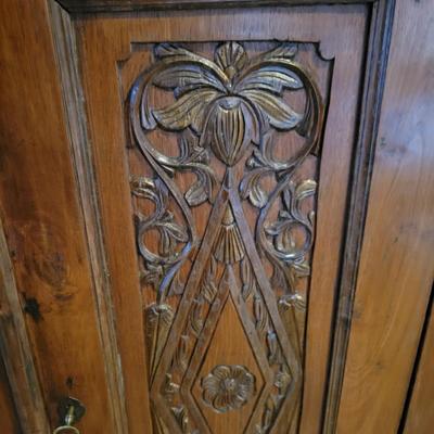 Carved Wood Cabinet (BR-DW)