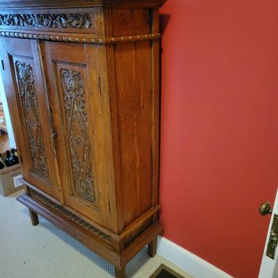 Carved Wood Cabinet (BR-DW)