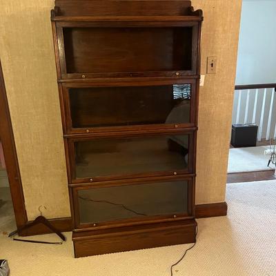 Lawyers Bookcase Display Cabinet (UB-MK)