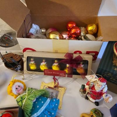 Mega Ornament Assortment  (L-JS)