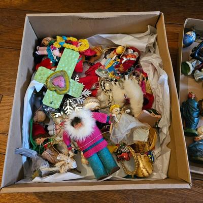 Mega Ornament Assortment  (L-JS)