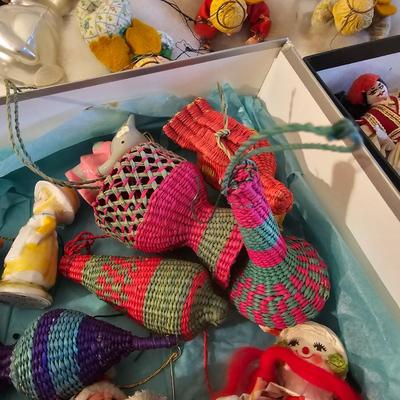 Mega Ornament Assortment  (L-JS)