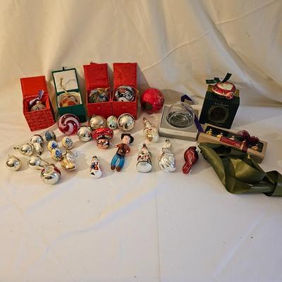 Mega Ornament Assortment  (L-JS)