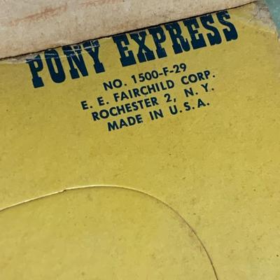 Large Vintage Childrens Westerns Puzzles Whitman Gunsmoke Fairchild Rangers Pony Express Stagecoach