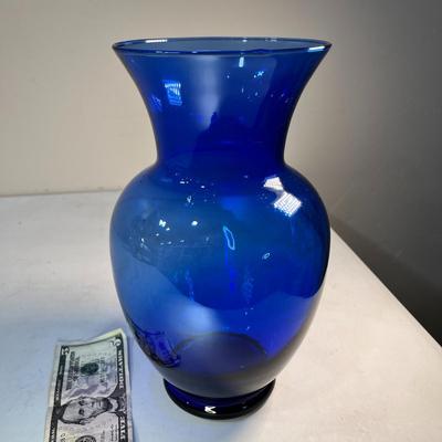 TALL BLUE FLOWER VASE