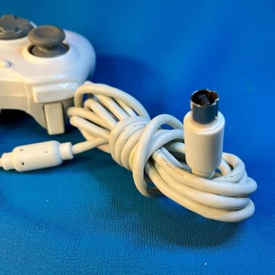 XBOX CONTROLLER FROM GAMESTOP 